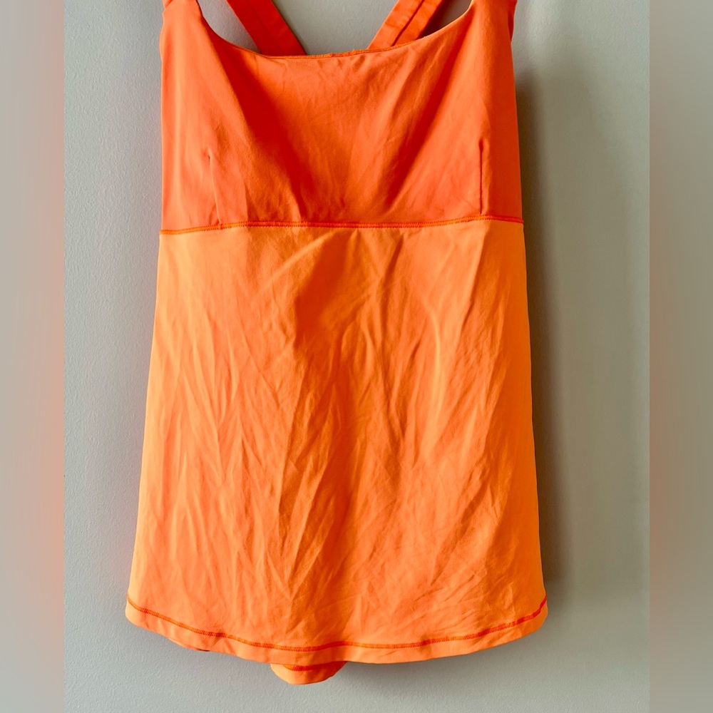 Lululemon Track and Train Tank Top Orange Cross Back Built-In Bra Size 4/6 -Gym - Picture 3 of 10